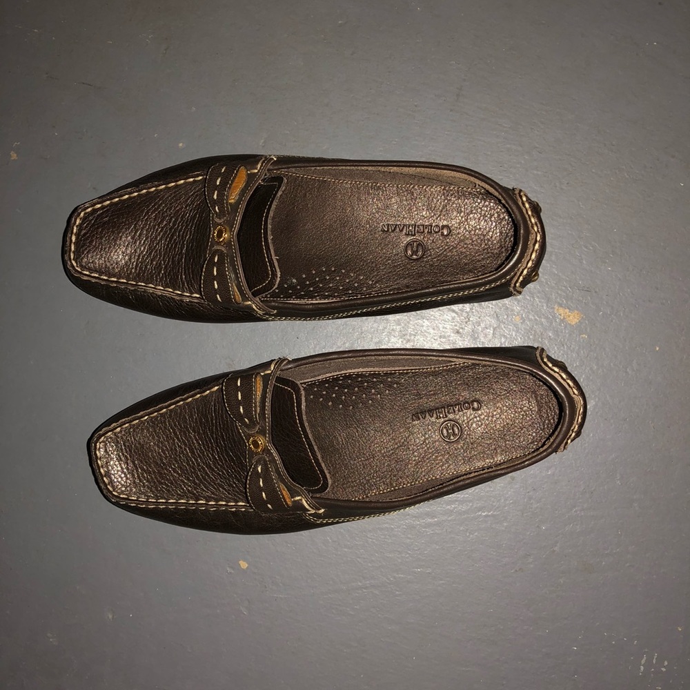 Women size 10 Cole Hana Flats driving moccasins